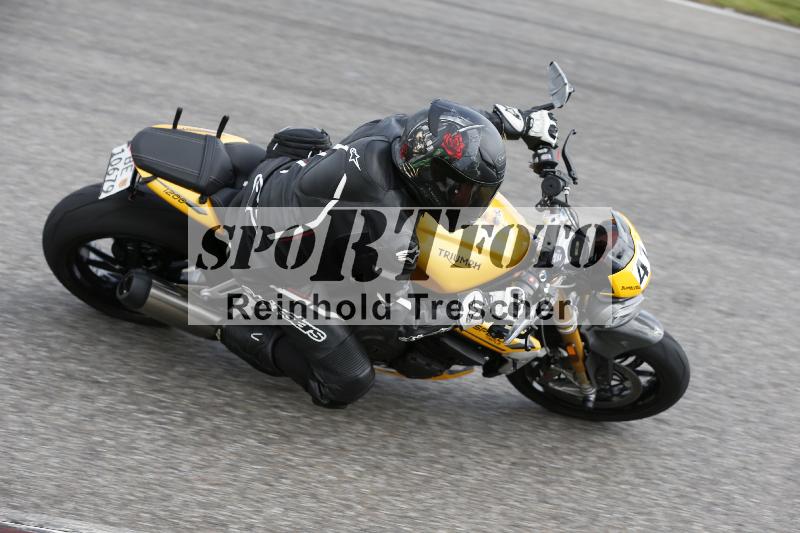 /Archiv-2025/09 22.04.2025 Cornu Master School ADR/rot-rouge/41